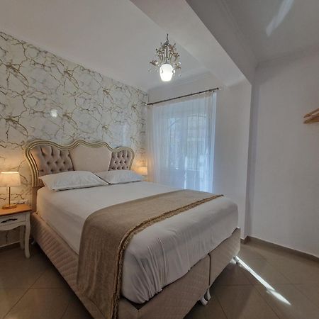 Iro Apartments Неа-Перамос Экстерьер фото