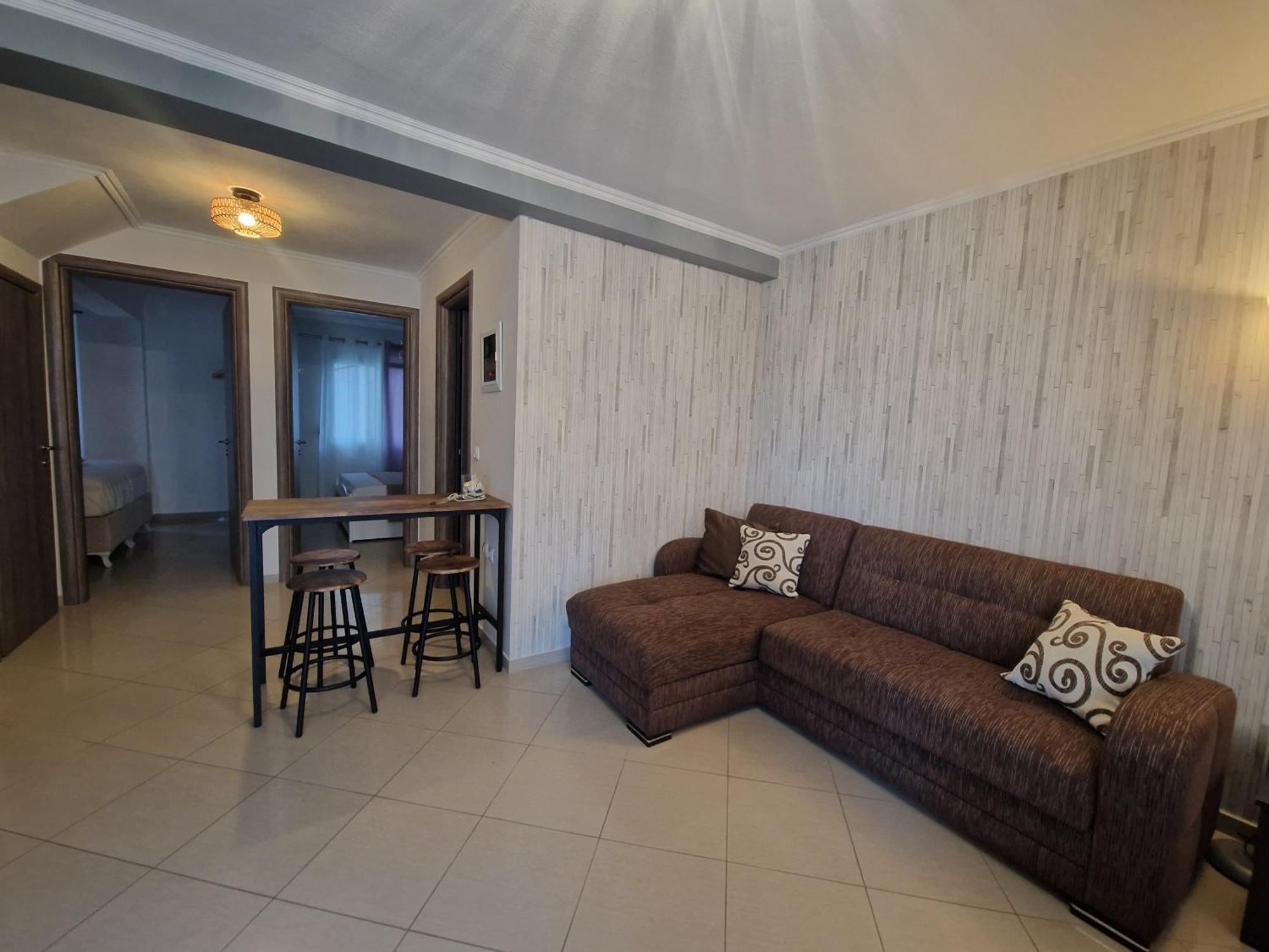Iro Apartments Неа-Перамос Экстерьер фото